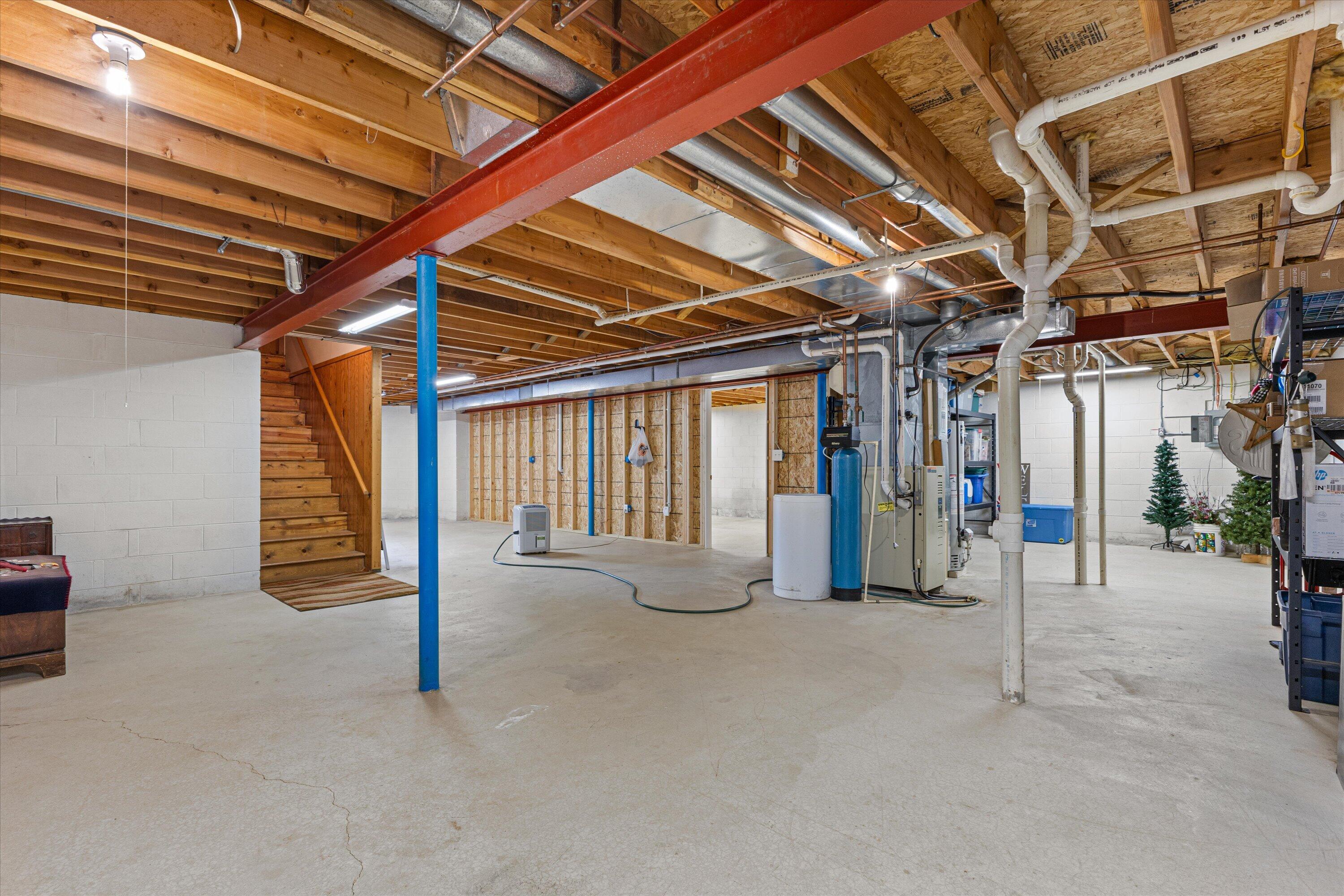 W179N9773 Riversbend Circle West Germantown, WI 53022 - Photo 27 of 38 Lower Level