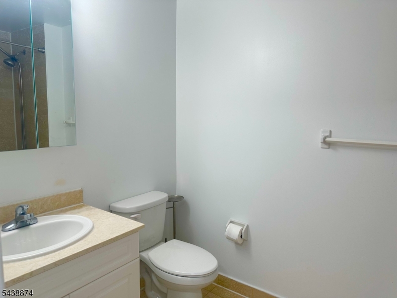 100 Old Palisade Road, Unit 3513 Fort Lee, NJ 07024 - Photo 15 of 28