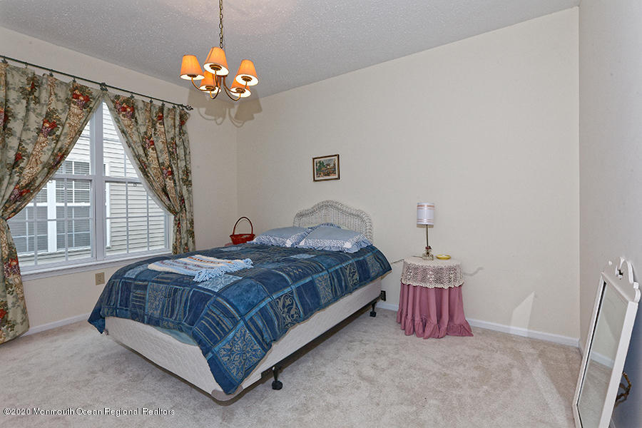 64 Sandpiper Road Barnegat, NJ 08005 - Photo 11 of 26 9