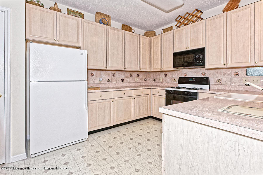 64 Sandpiper Road Barnegat, NJ 08005 - Photo 26 of 26 16a