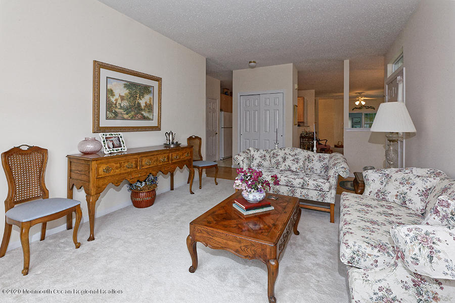 64 Sandpiper Road Barnegat, NJ 08005 - Photo 9 of 26 7b