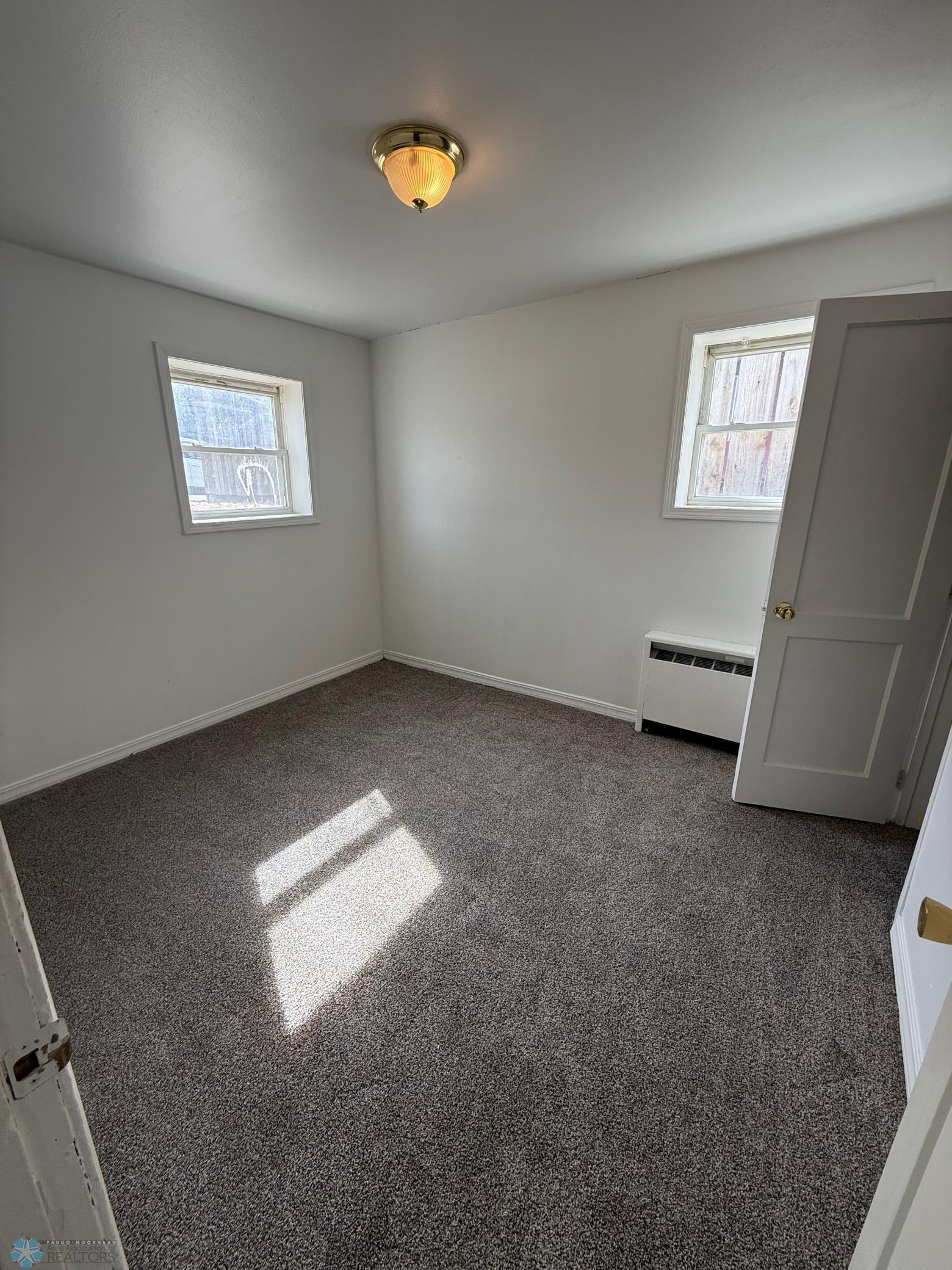 442 2nd Street Southwest Jamestown, ND 58401 - Photo 10 of 18