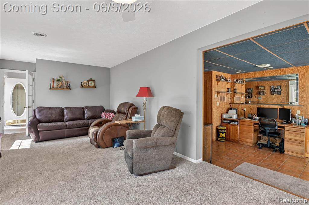 111 North Haywood Road Webberville, MI 48892 - Photo 6 of 26