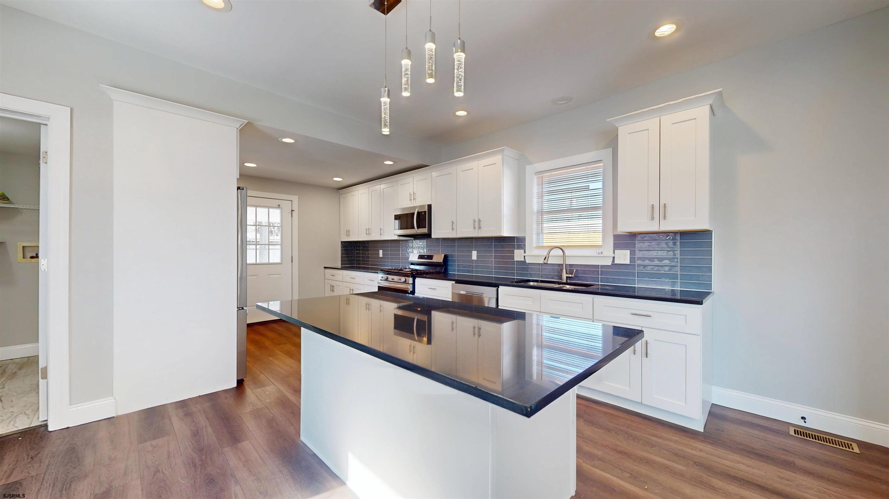 175 New Jersey Avenue Absecon, NJ 08201 - Photo 14 of 51