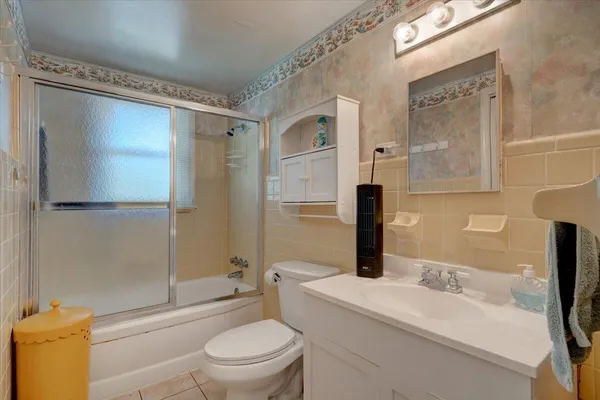 $1,099,100 | 1302 East Ashley Avenue, Folly Beach, SC 29439