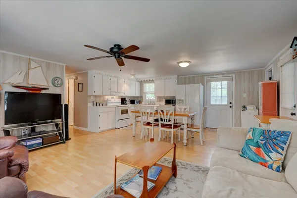 $1,099,100 | 1302 East Ashley Avenue, Folly Beach, SC 29439