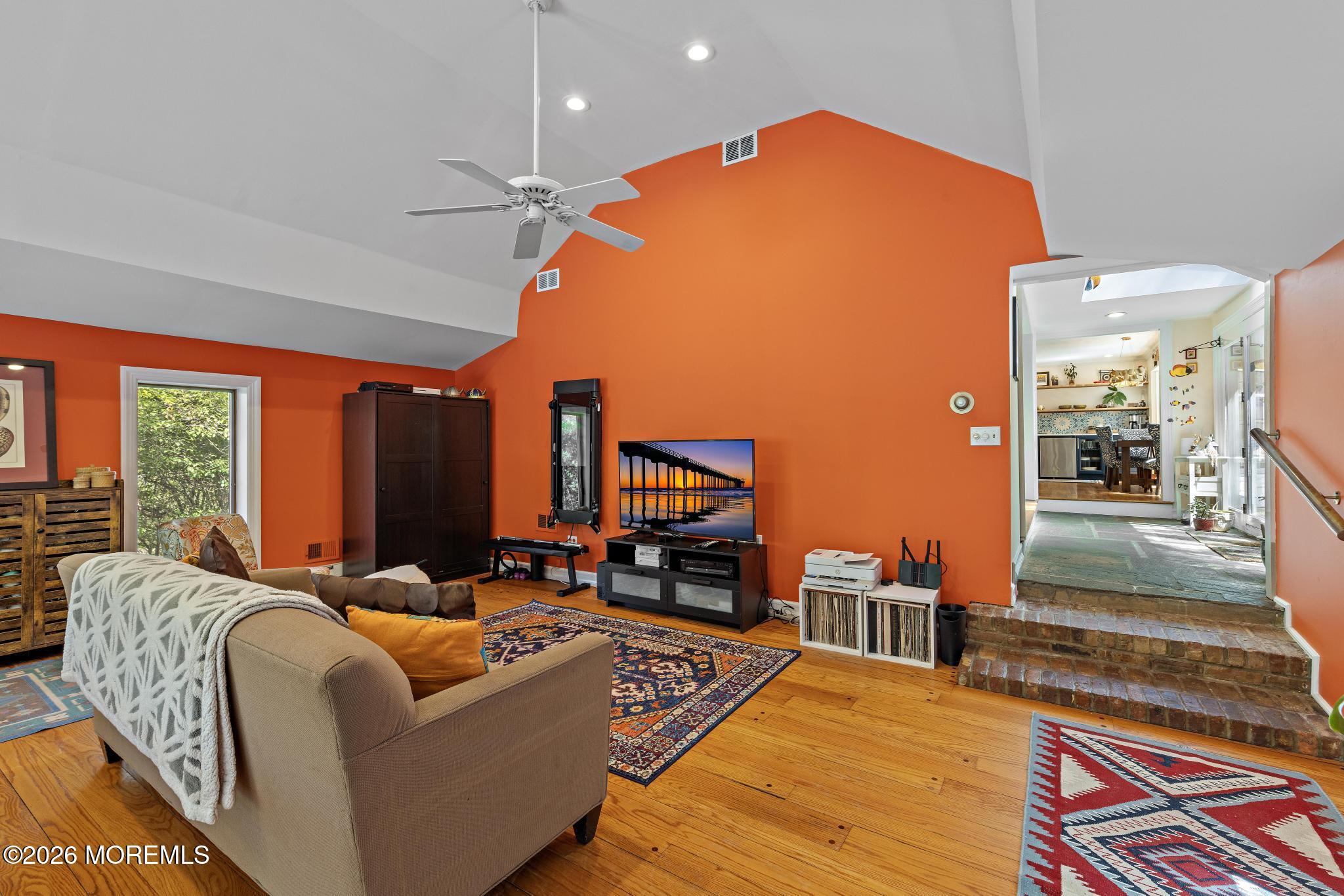 17 Park Way Highlands, NJ 07732 - Photo 35 of 68 Family Room