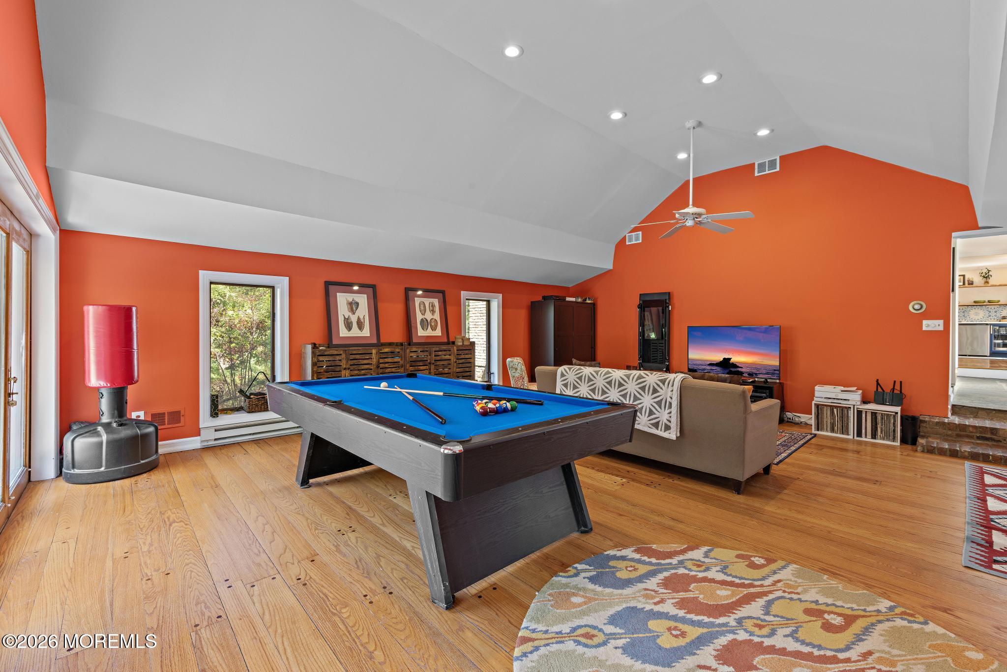 17 Park Way Highlands, NJ 07732 - Photo 37 of 68 Family Room