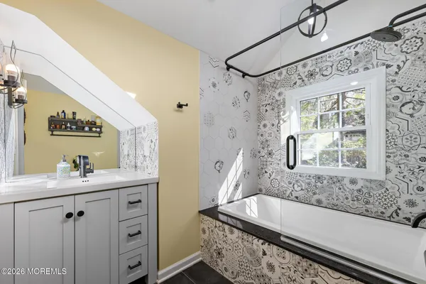 $1,499,000 | 17 Park Way, Highlands, NJ 07732