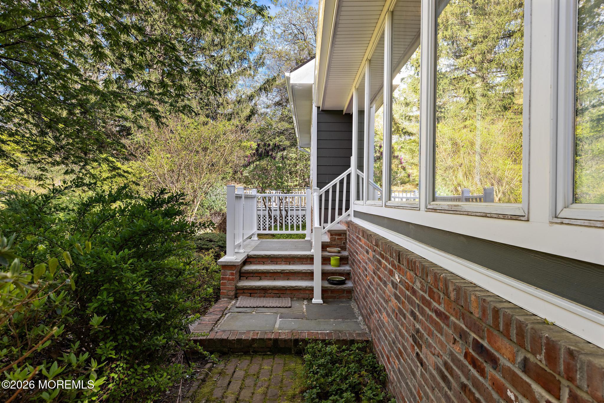 17 Park Way Highlands, NJ 07732 - Photo 8 of 68 17 Park Way