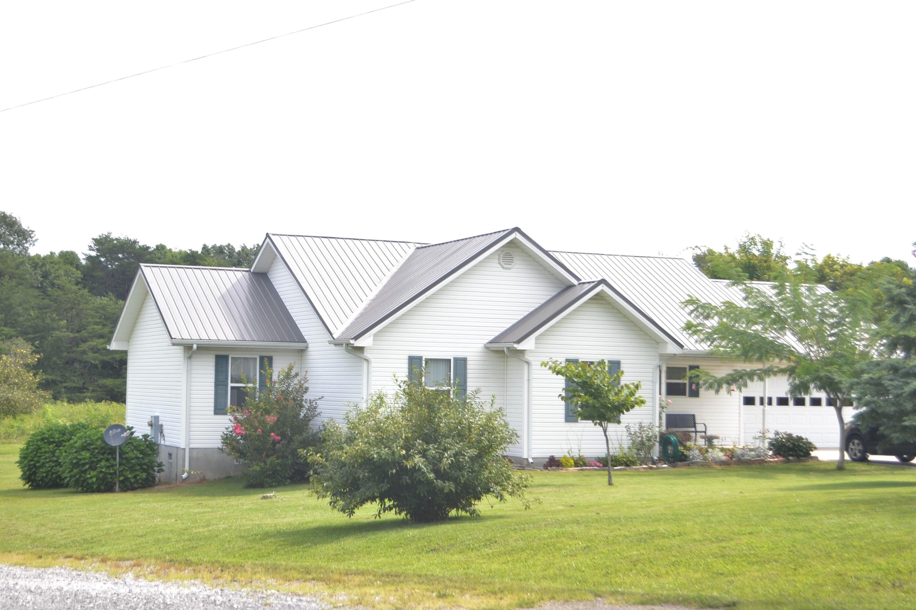 4216 Fredonia Road Dunlap, TN 37327 - Photo 2 of 34 DSC_0385