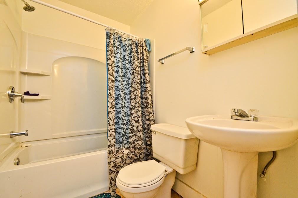 1088 Berkeley Street Hanahan, SC 29410 - Photo 7 of 24 Apartment Interior