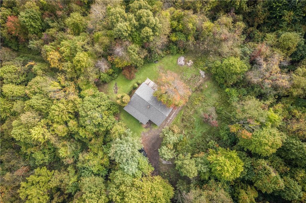 103 Guillard Road Prospect, PA 16052 - Photo 2 of 25