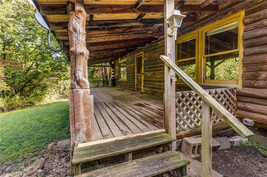 103 Guillard Road Prospect, PA 16052 - Photo 4 of 25 a view of deck with wooden floor and fence