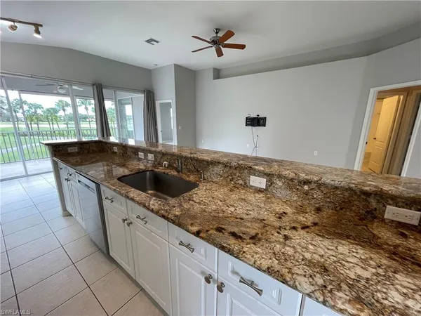 $2,250 | 1945 Crestview Way, Unit 168, Naples, FL 34119