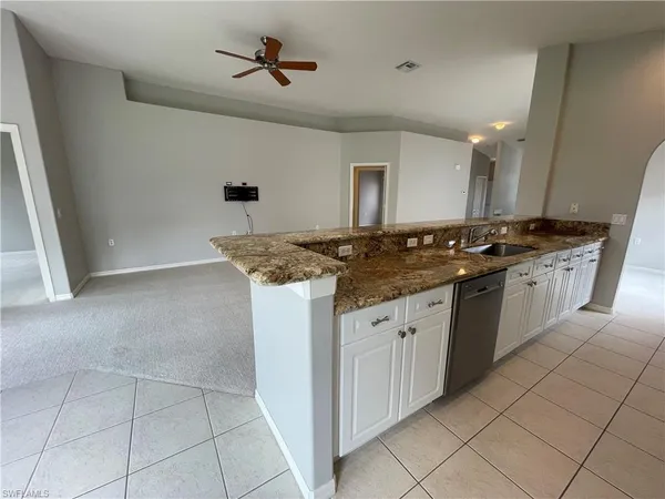 $2,250 | 1945 Crestview Way, Unit 168, Naples, FL 34119