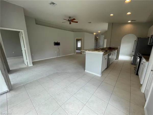 $2,250 | 1945 Crestview Way, Unit 168, Naples, FL 34119