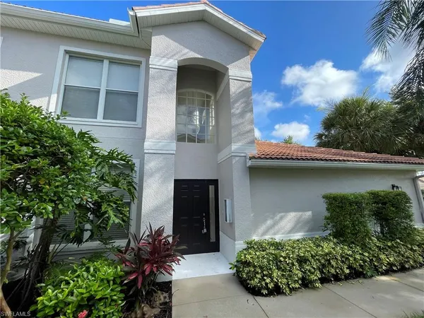 $2,250 | 1945 Crestview Way, Unit 168, Naples, FL 34119