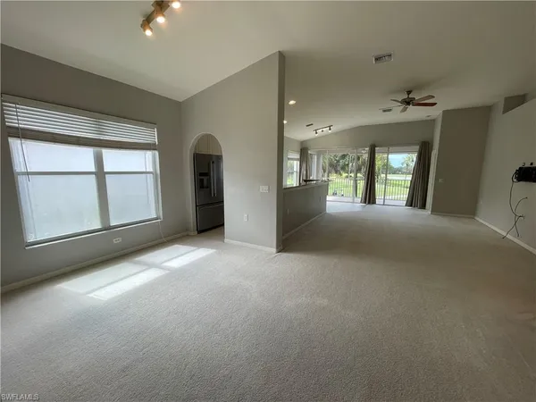 $2,250 | 1945 Crestview Way, Unit 168, Naples, FL 34119