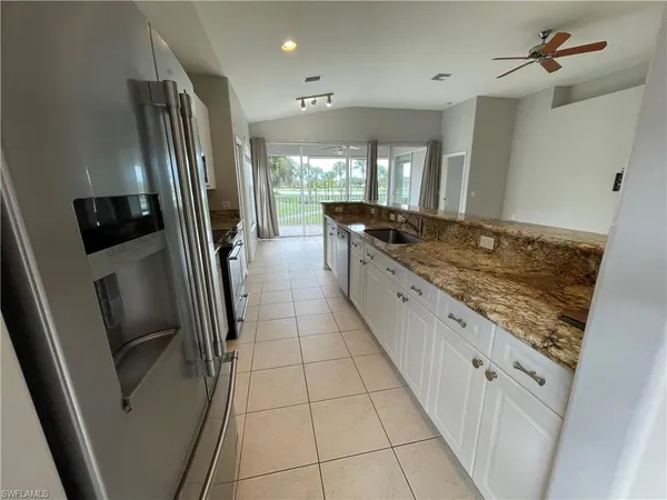 $2,250 | 1945 Crestview Way, Unit 168, Naples, FL 34119