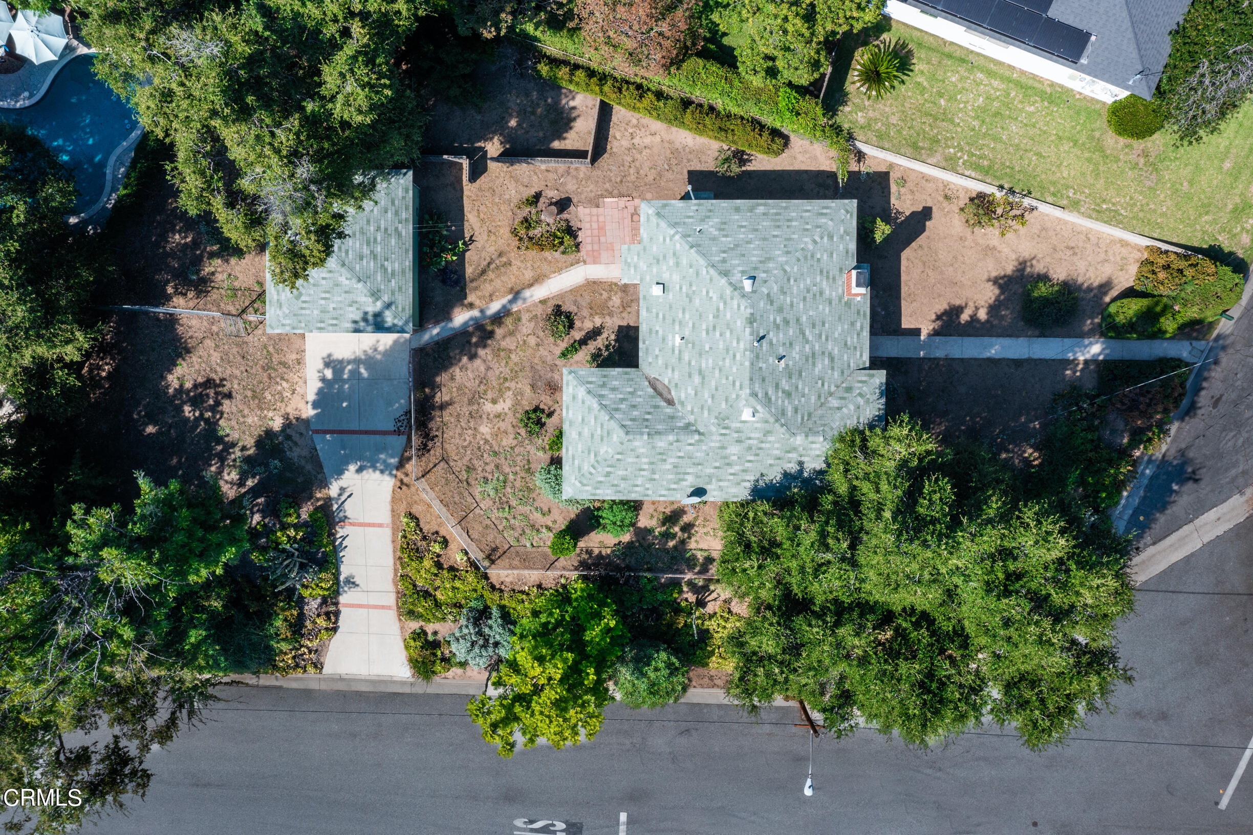 3565 McNally Avenue Altadena, CA 91001 - Photo 27 of 33 an aerial view of a house with a yard