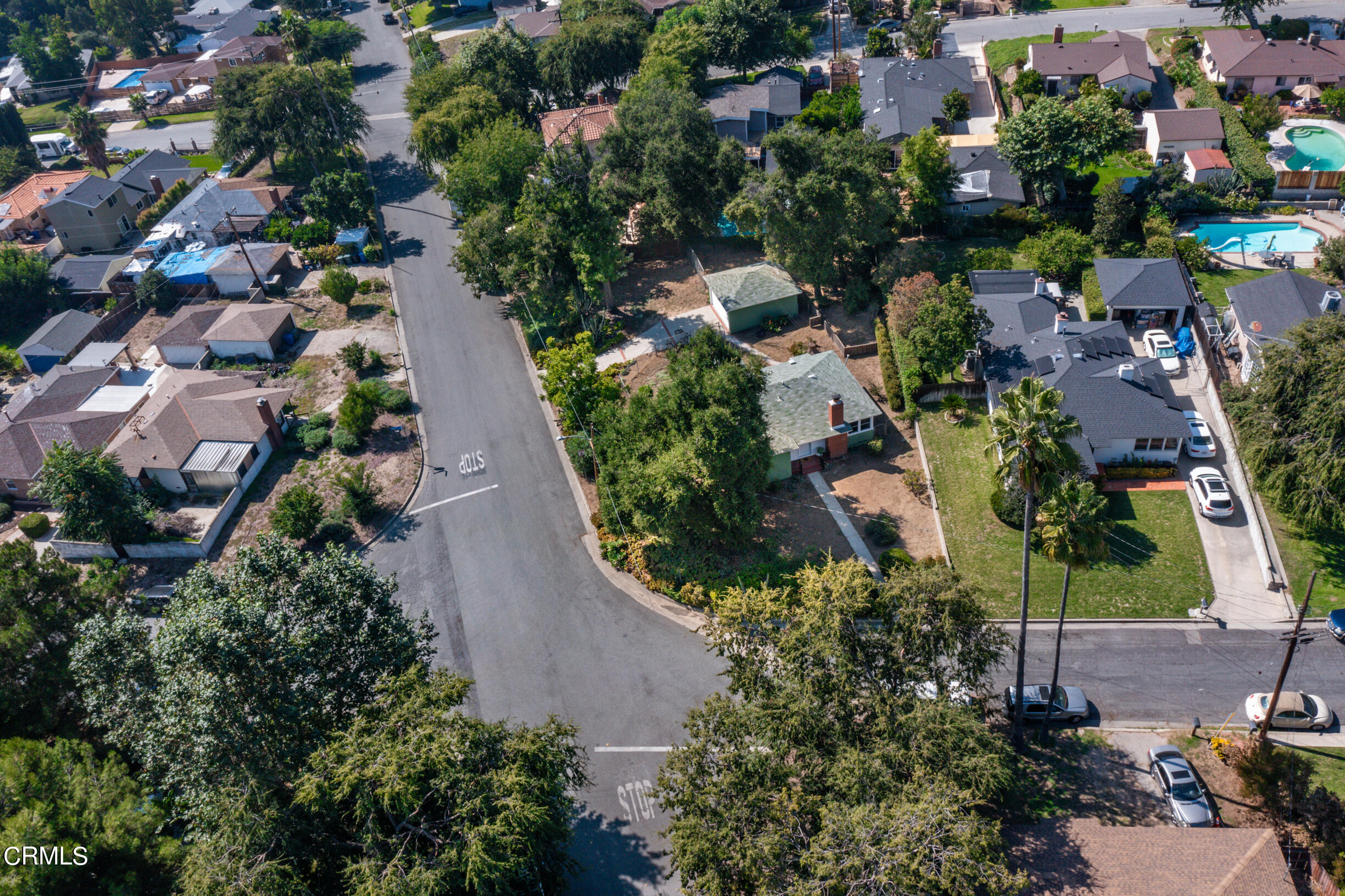 3565 McNally Avenue Altadena, CA 91001 - Photo 32 of 33 an aerial view of residential houses with outdoor space and trees