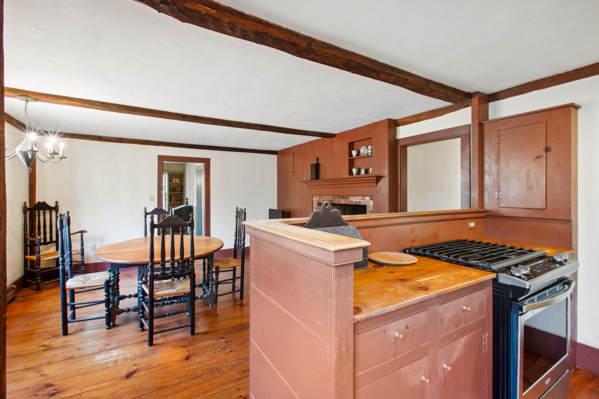 25 Rivers Edge Drive Kennebunk, ME 04043 - Photo 12 of 36 packmaynard25RiversEdgeDrKennebunk_ap_we