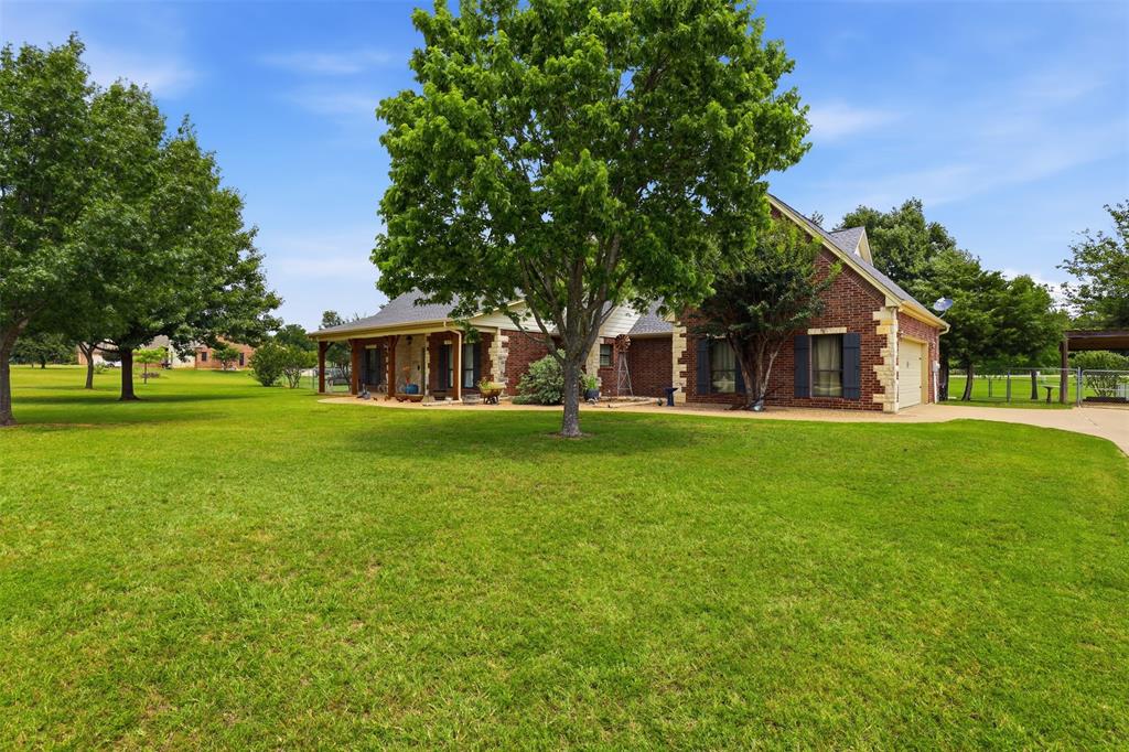 2421 Pecan Springs Road Cleburne, TX 76031 - Photo 6 of 40