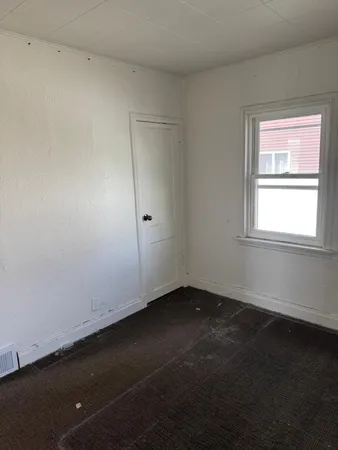 $99,900 | 325 19th Street North, Fargo, ND 58102