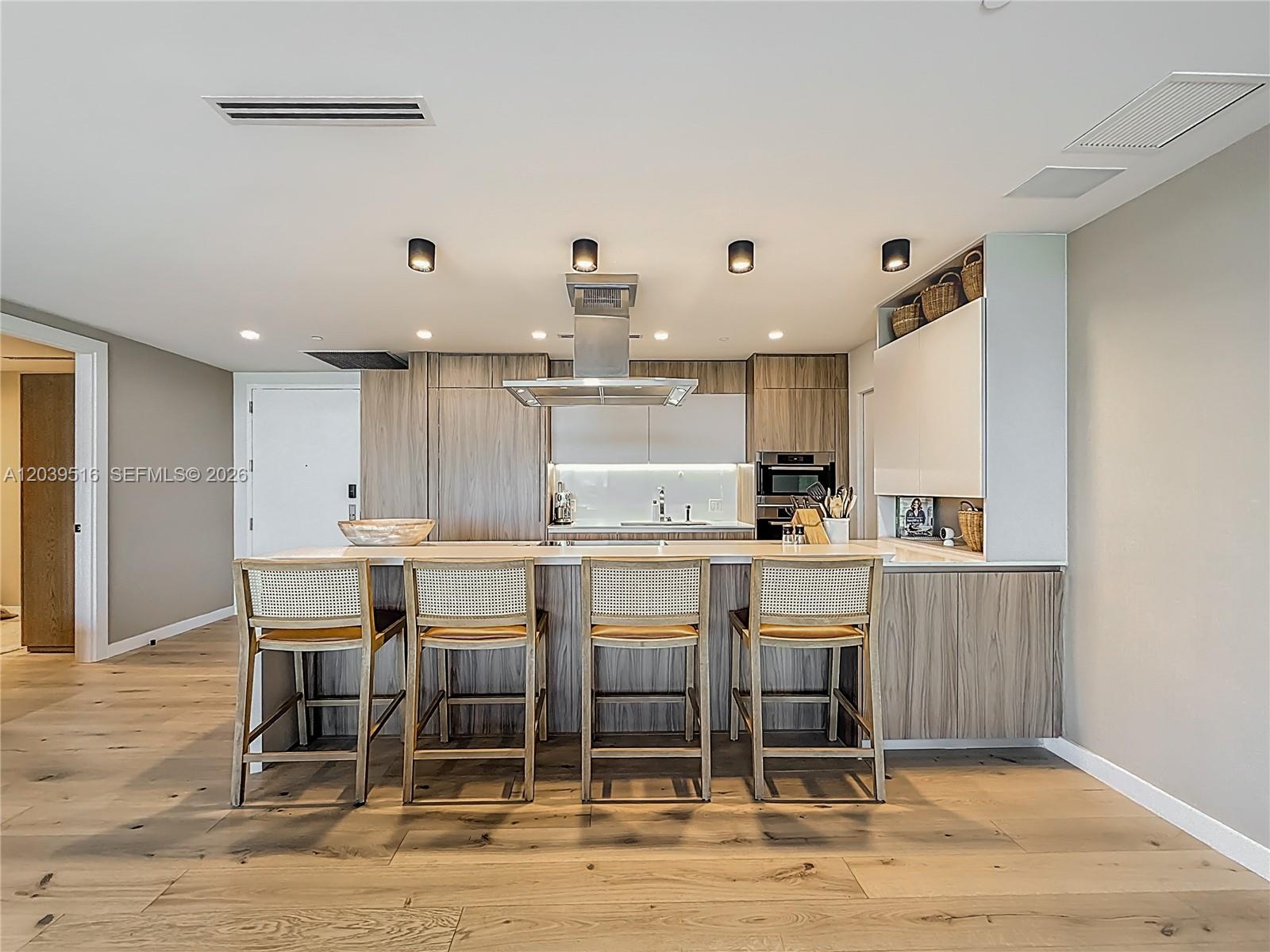350 Ocean Drive, Unit 305N Key Biscayne, FL 33149 - Photo 8 of 43
