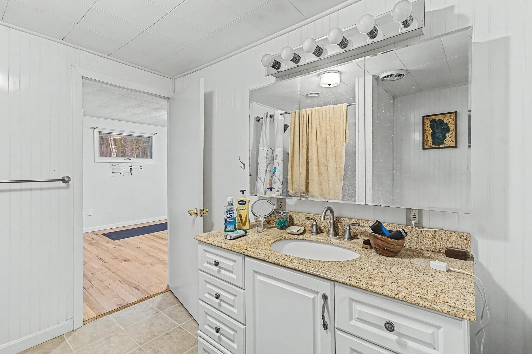 120 Allen Road South Burlington, VT 05403 - Photo 24 of 45 Gallery Image 24