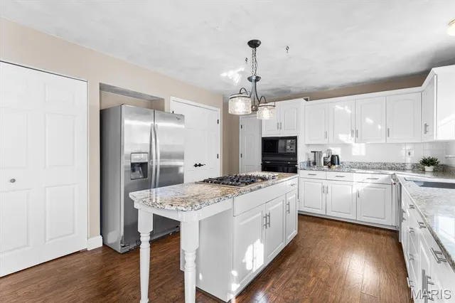 $479,900 | 621 East Wesley Drive, O'Fallon, IL 62269