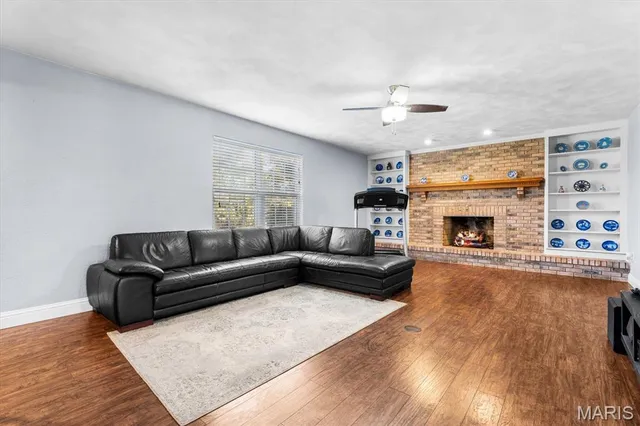 $479,900 | 621 East Wesley Drive, O'Fallon, IL 62269