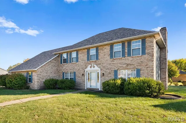 $479,900 | 621 East Wesley Drive, O'Fallon, IL 62269