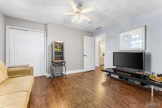 $479,900 | 621 East Wesley Drive, O'Fallon, IL 62269