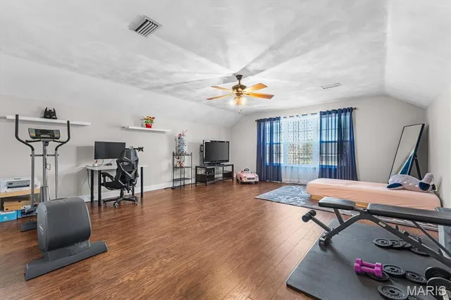 $479,900 | 621 East Wesley Drive, O'Fallon, IL 62269