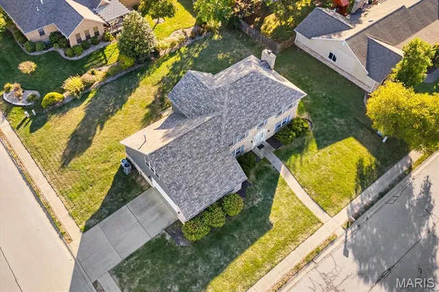 $479,900 | 621 East Wesley Drive, O'Fallon, IL 62269