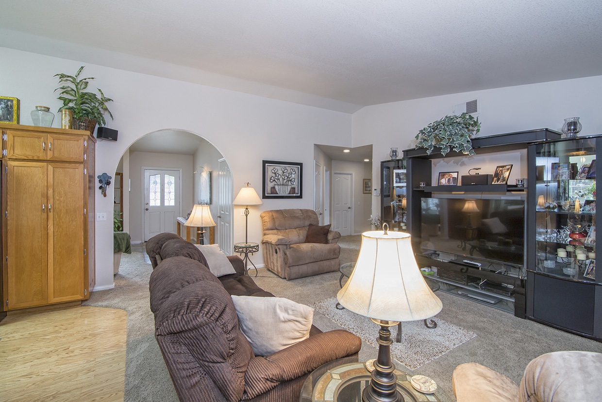 16027 Oakley Road Ramona, CA 92065 - Photo 13 of 25 Gallery Image 13