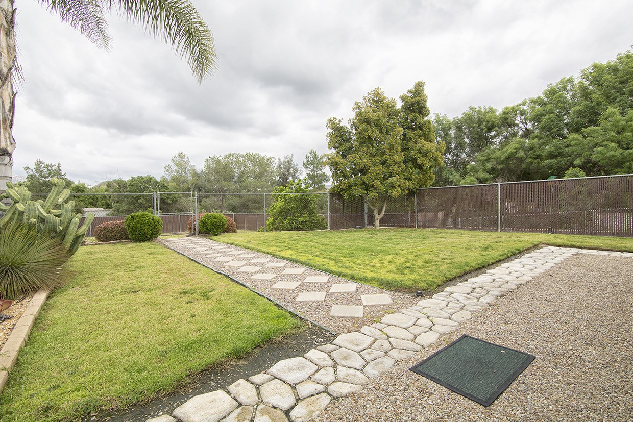 16027 Oakley Road Ramona, CA 92065 - Photo 4 of 25 Gallery Image 4