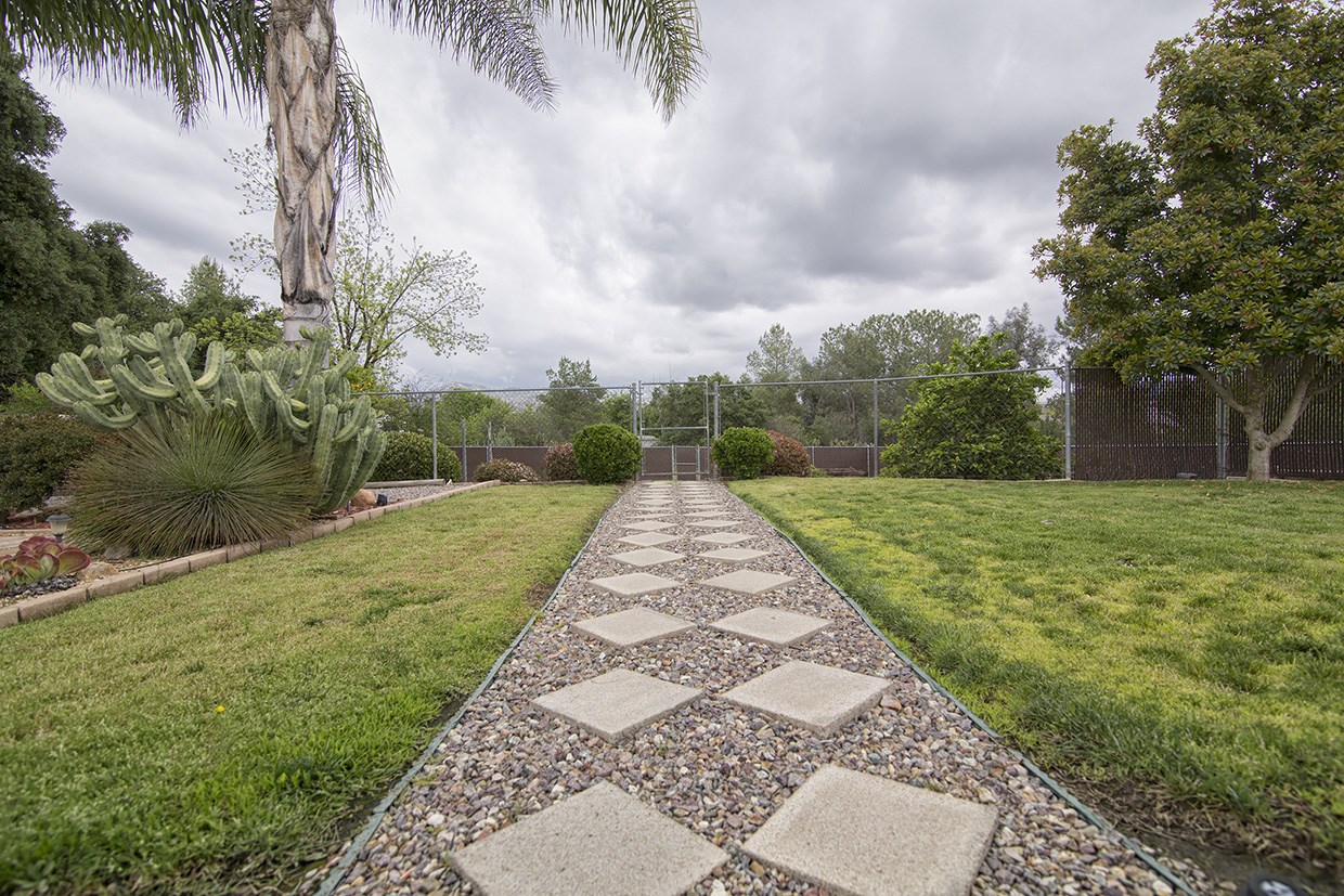 16027 Oakley Road Ramona, CA 92065 - Photo 6 of 25 Gallery Image 6