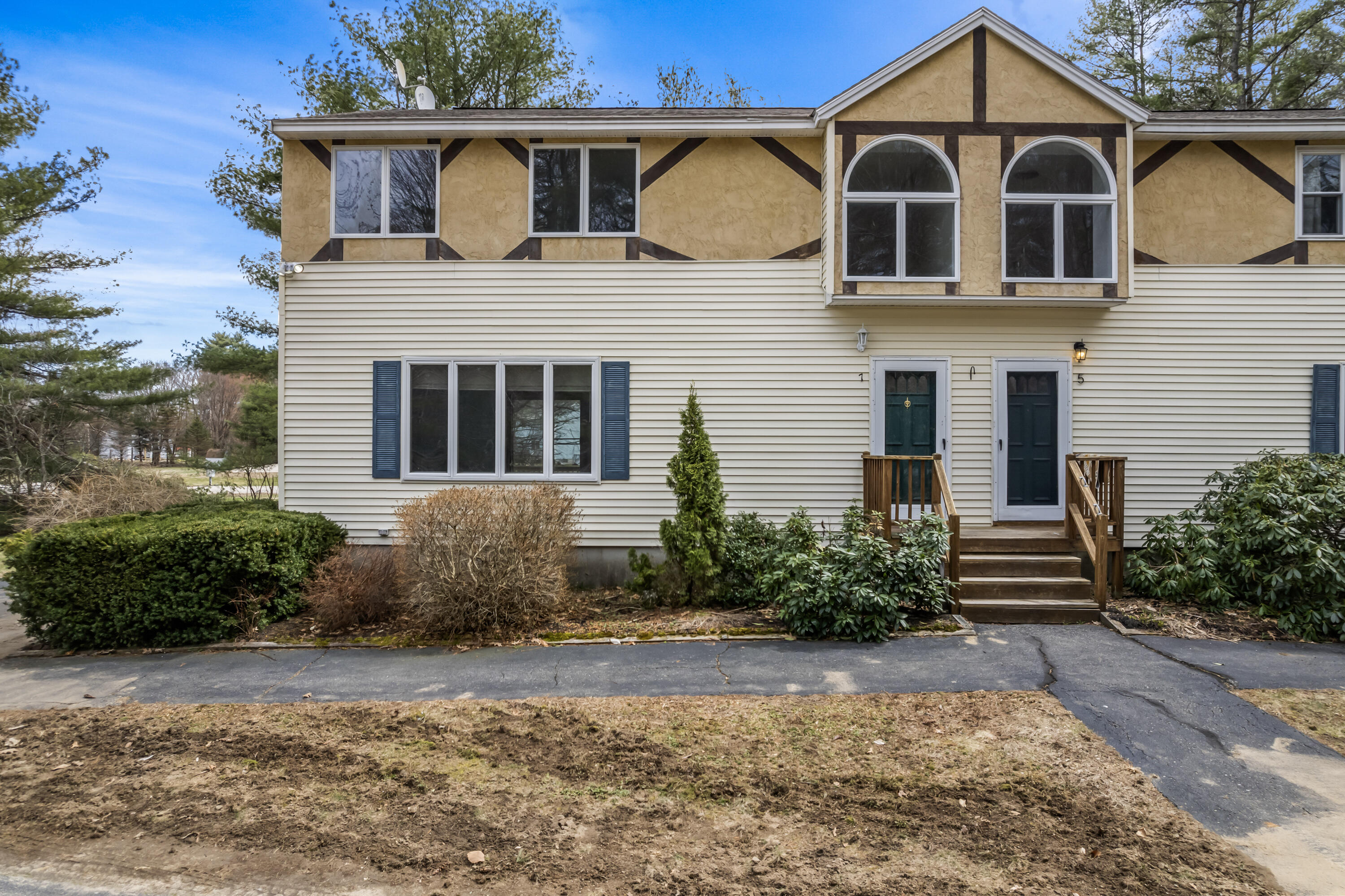 7 Watson Farm Road, Unit 7 Windham, ME 04062 - Photo 3 of 25 7 Fairway Dr_102