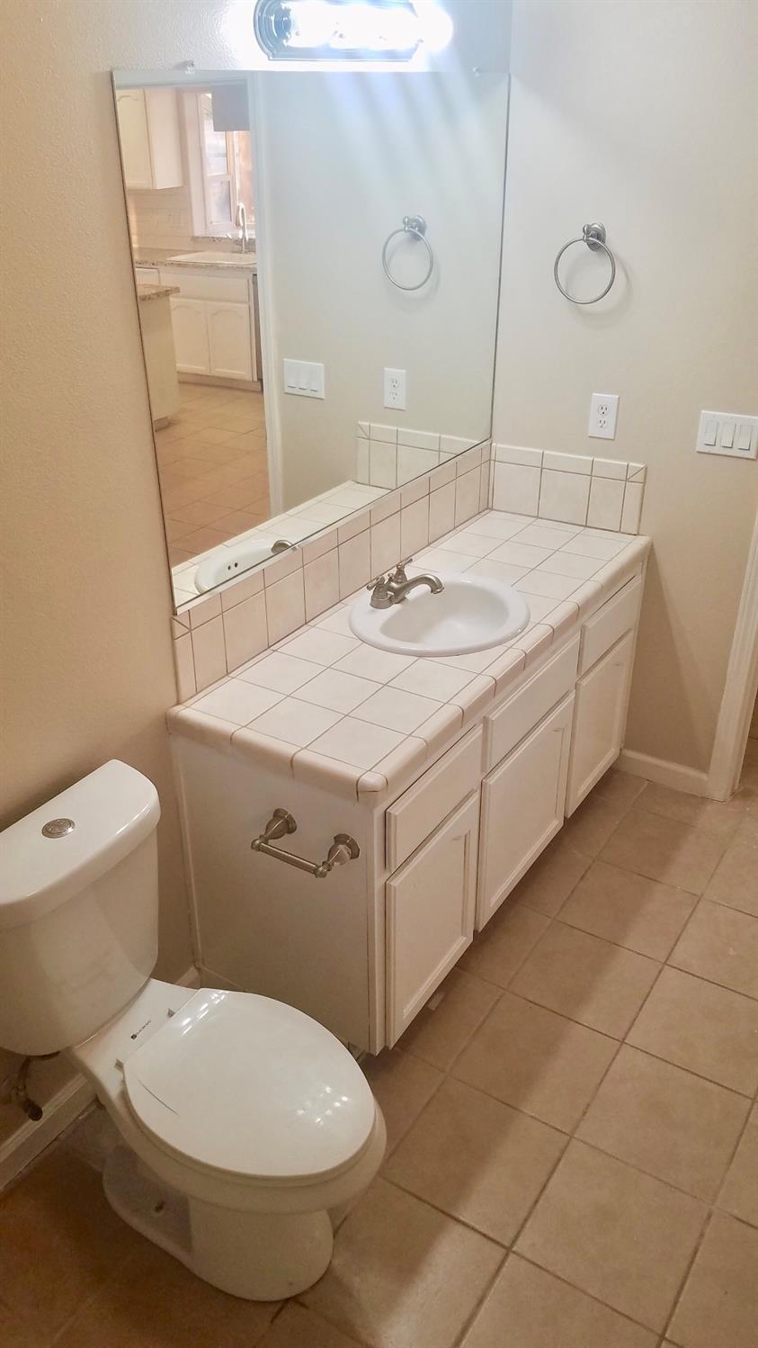 17194 Mark Road Madera, CA 93636 - Photo 11 of 20 Gallery Image 11