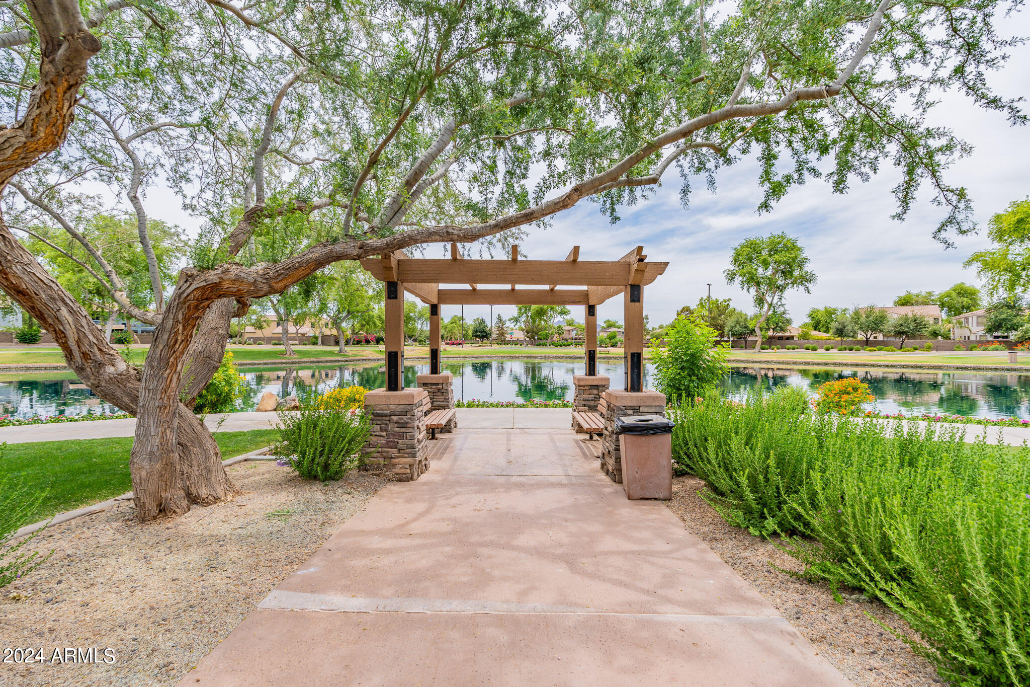 3992 East Timberline Road Gilbert, AZ 85297 - Photo 54 of 56 a garden view with a seating space