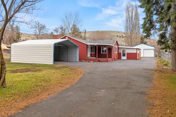 $328,500 | 2101 Ogden Street, Klamath Falls, OR 97603
