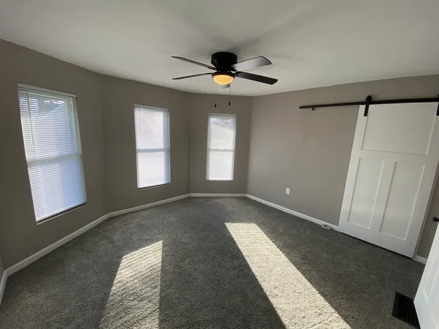 $1,695 | 942 North Schuyler Avenue, Unit 2, Kankakee, IL 60901