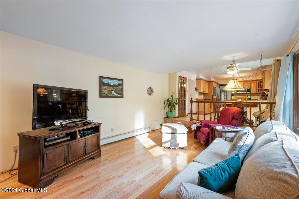 338 Dolan Drive Schenectady, NY 12306 - Photo 13 of 38 27-338DolanDrive-27