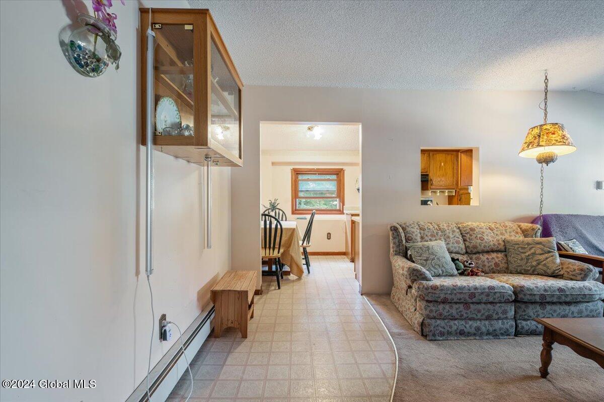 338 Dolan Drive Schenectady, NY 12306 - Photo 27 of 38 06-338DolanDrive-6