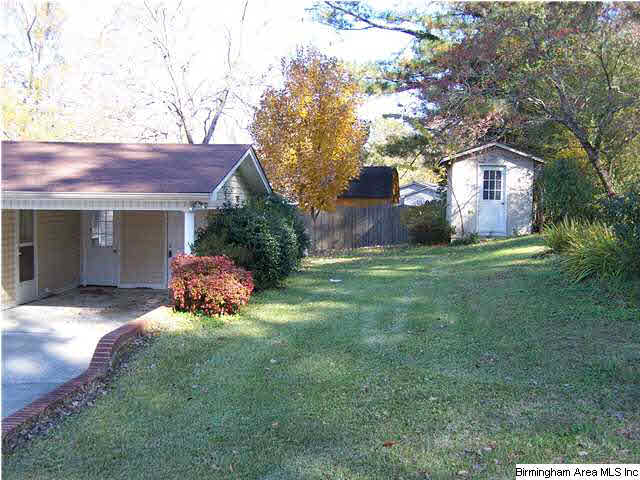 24 Pine Circle Oneonta, AL 35121 - Photo 4 of 8 Gallery Image 4