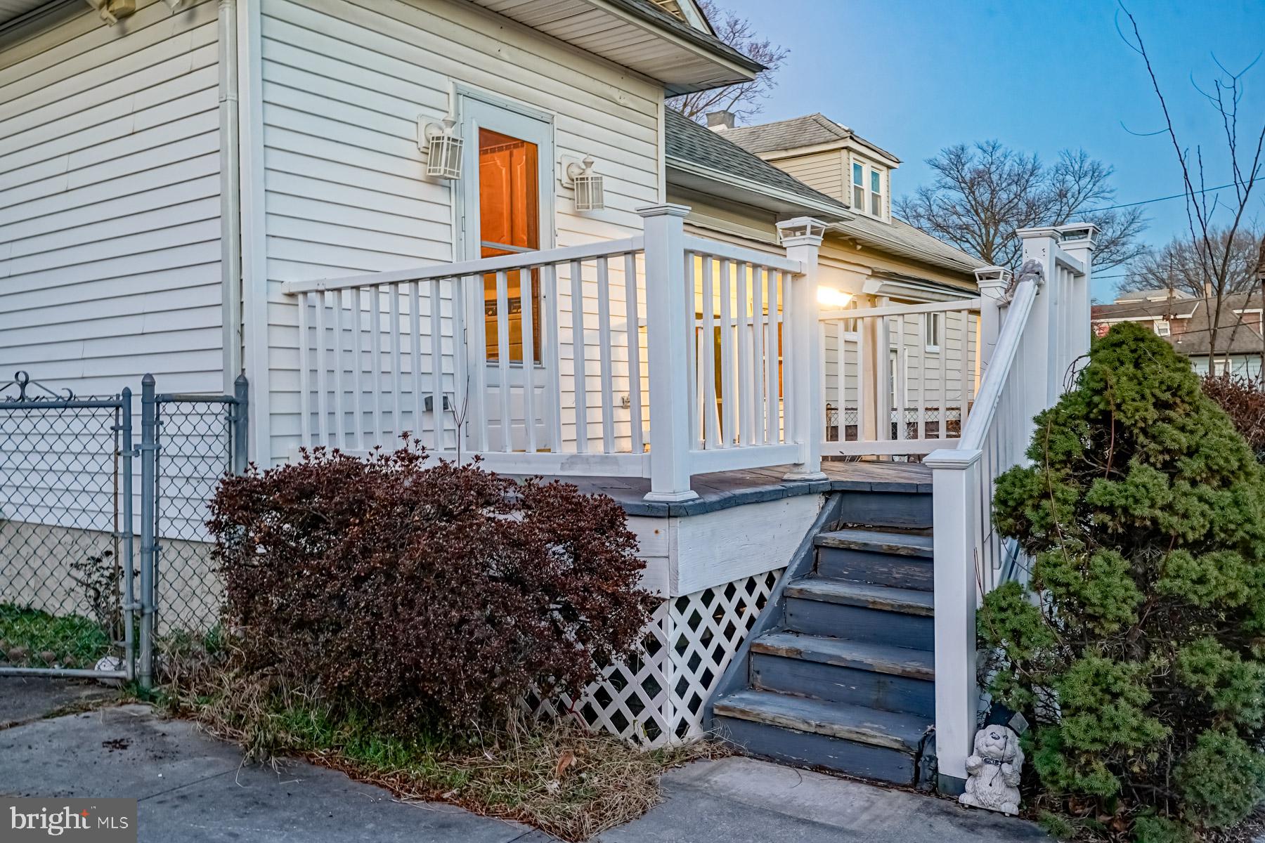 522 Nicholson Road Gloucester City, NJ 08030 - Photo 3 of 17