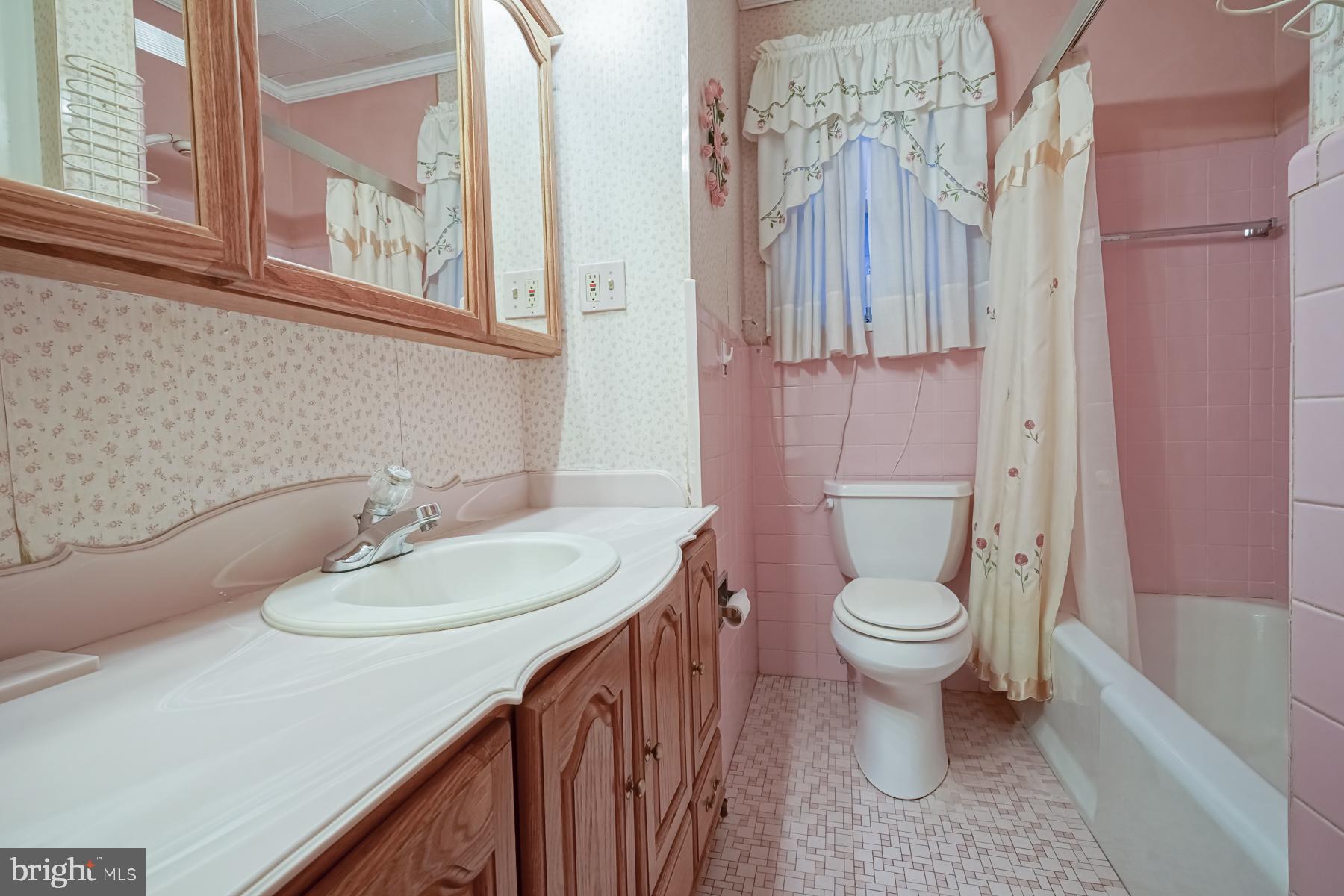 522 Nicholson Road Gloucester City, NJ 08030 - Photo 7 of 17